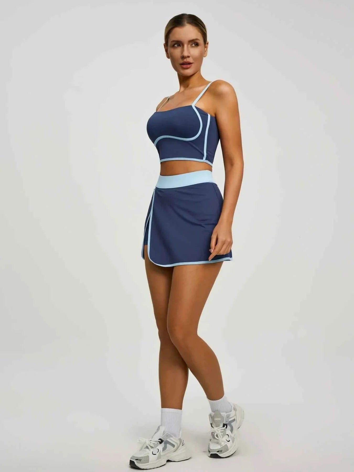 Women's Sports Set: Padded Crop Top & Pocket Skort